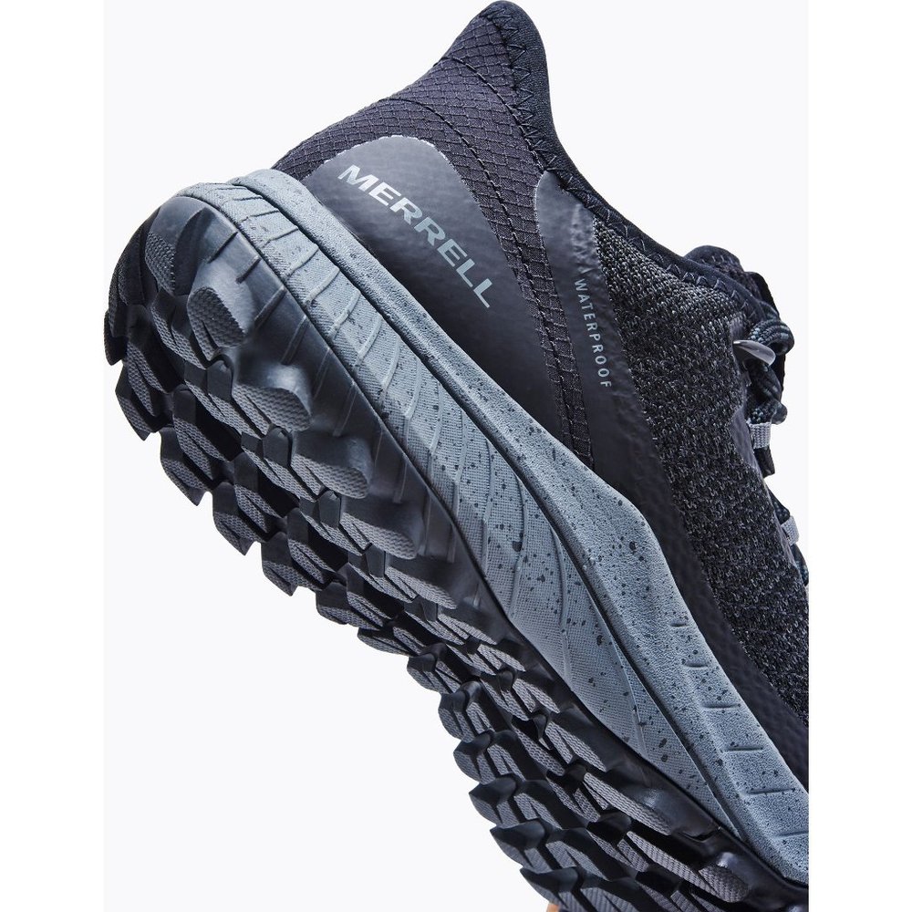 NWOT Merrell Women’s Bravada Waterproof Hiking Shoes Size 7